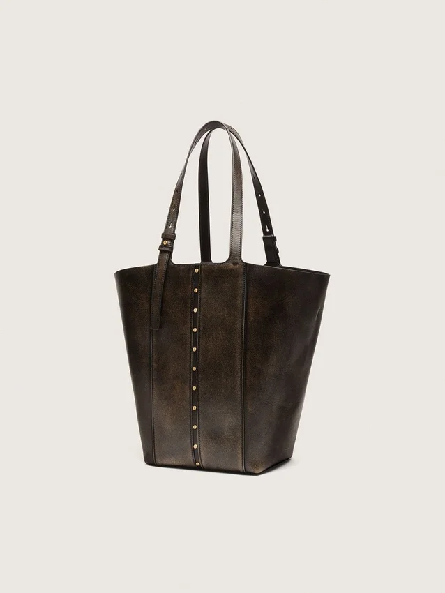 24/7 Bag North South in black distressed leather with adjustable handles