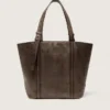 24/7 East West Bag in dark brown distressed leather