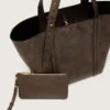 24/7 East West Bag in dark brown distressed leather
