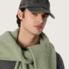 Anthracite baseball cap with tone-on-tone “Golden” patch