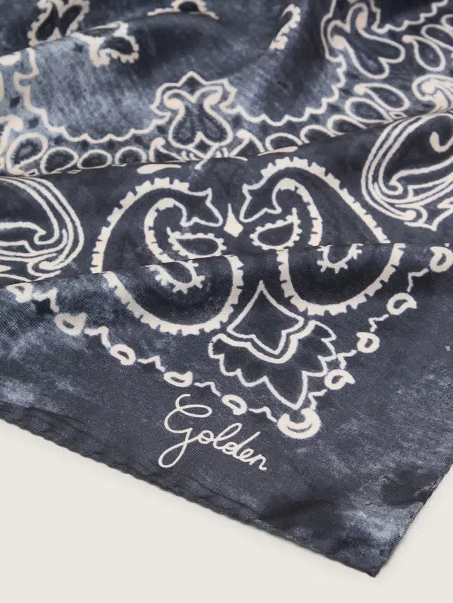 Anthracite gray scarf with paisley print