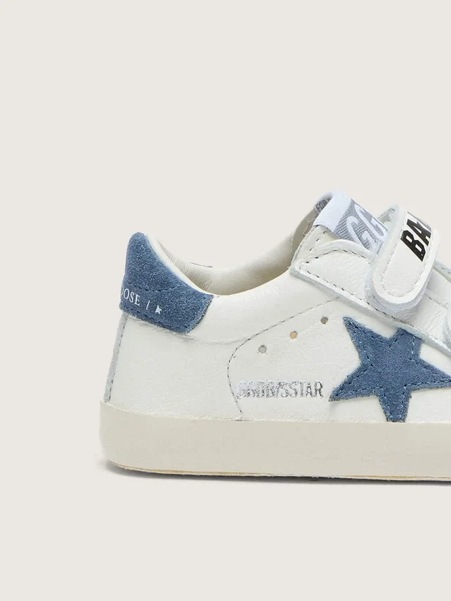Baby Old School in white leather with denim-blue suede star