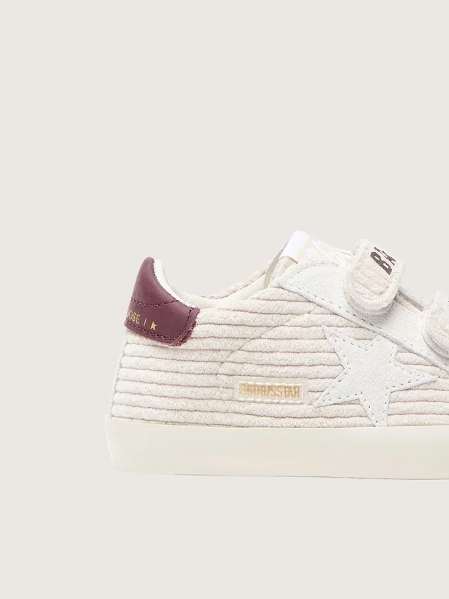 Baby School in velvet with white suede star and burgundy leather heel tab