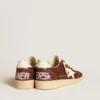 Ball Star in burgundy glitter with white leather star and heel tab