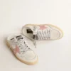 Ball Star Sabots in white nappa with an old-rose leather star