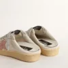 Ball Star Sabots in white nappa with an old-rose leather star