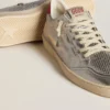 Bio-based Ball Star in metallic silver with silver star and red heel tab