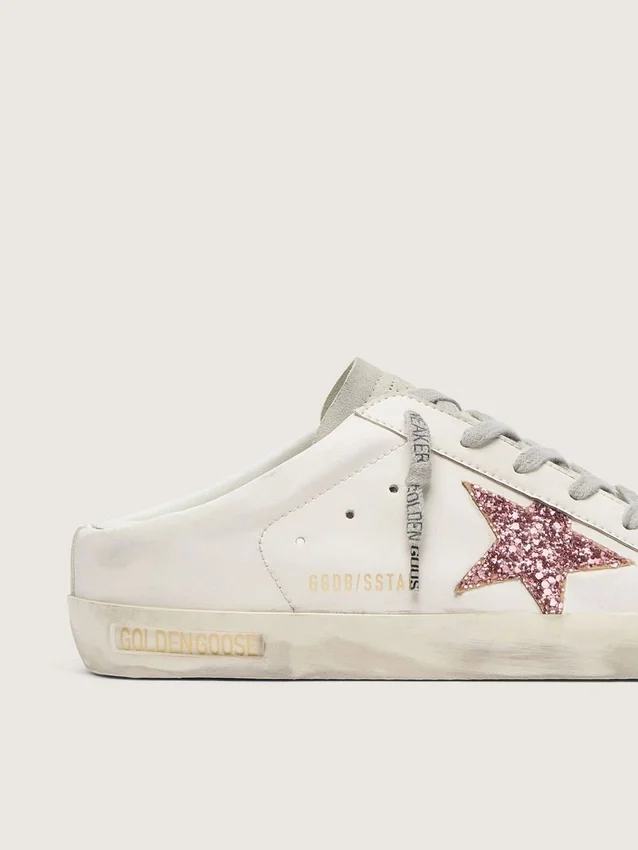 Bio-based Super-Star Sabot with pink glitter star and suede toe