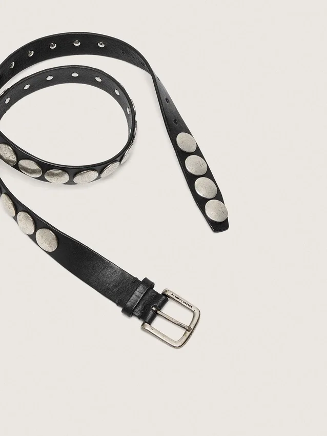 Black Trinidad belt in washed leather with studs