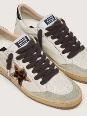 Brown puffy laces