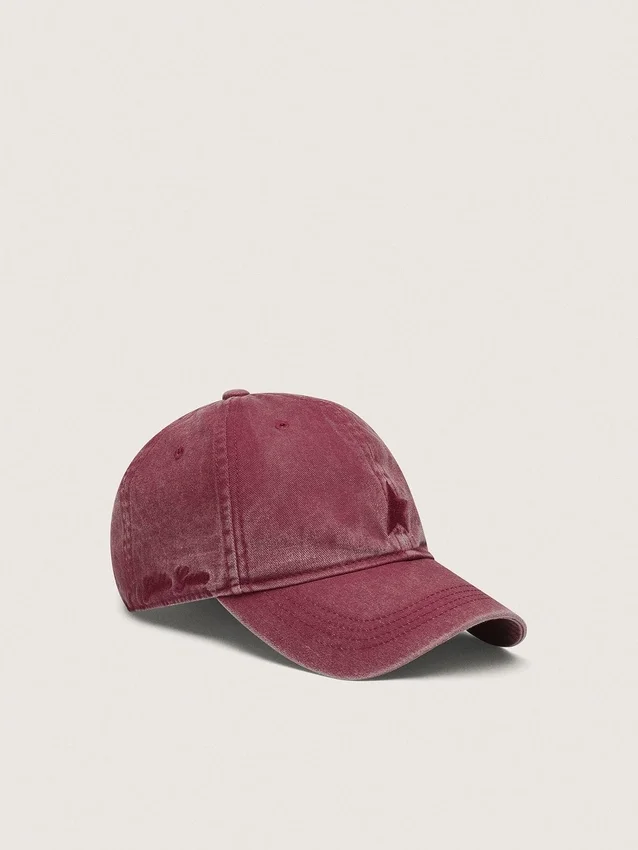 Burgundy baseball cap with tone-on-tone embroidered star