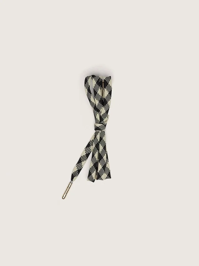Cream and black checked laces