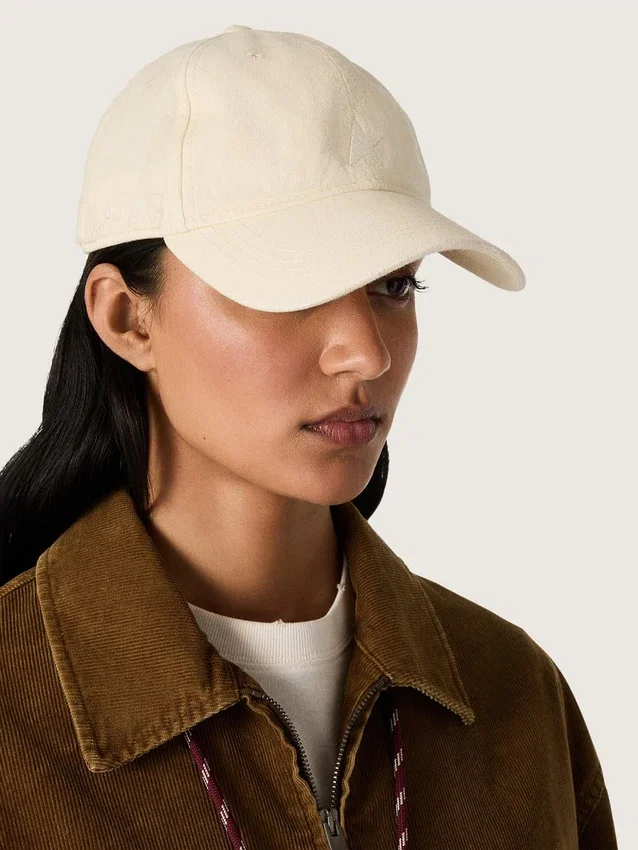 Ecru baseball cap with tone-on-tone embroidered star