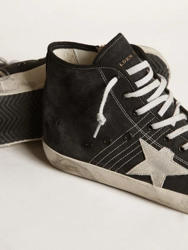 Francy Penstar in black canvas with white suede star and black suede heel tab