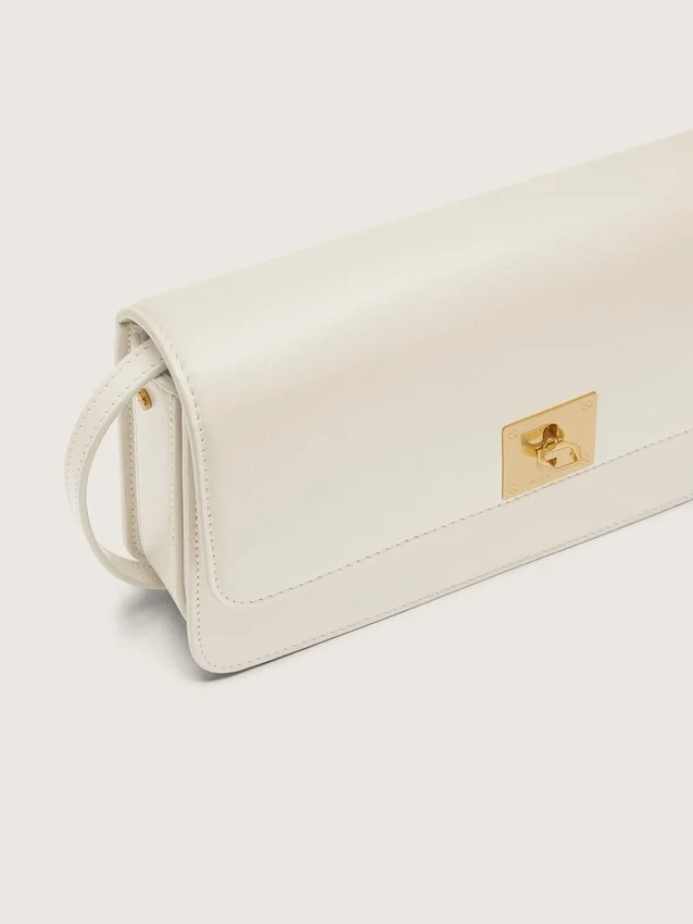 Gioia Bag in butter-colored boarded leather with gold details