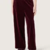 Girls’ burgundy velvet-effect pants with rear pocket