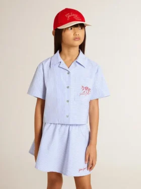 Girls’ cropped shirt in striped light blue cotton
