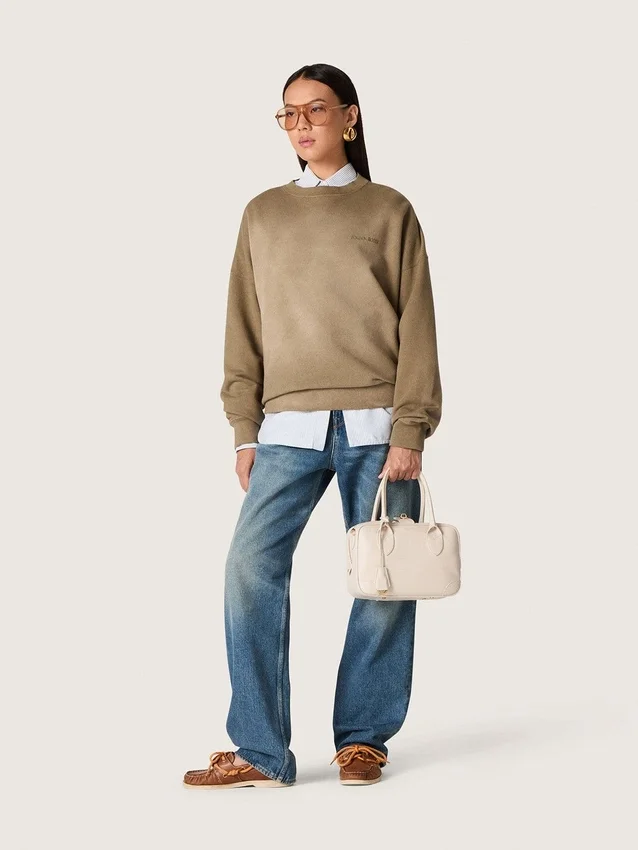 Golden women's boyfriend jeans in stone-washed light blue denim