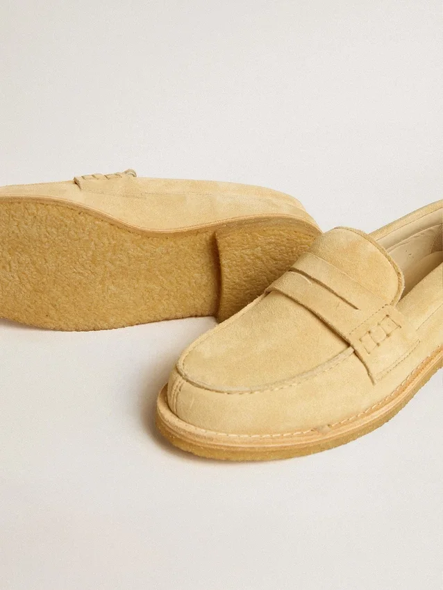 Jerry loafer in ecru waxed suede