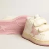 June Junior in nappa leather with old rose suede star and heel tab