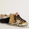 Junior Francy Penstar in gold sequins with ice-gray suede star