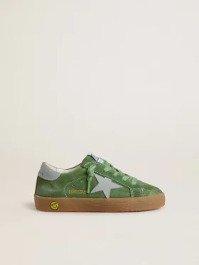 Junior Super-Star in green suede with baby blue star and heel tab