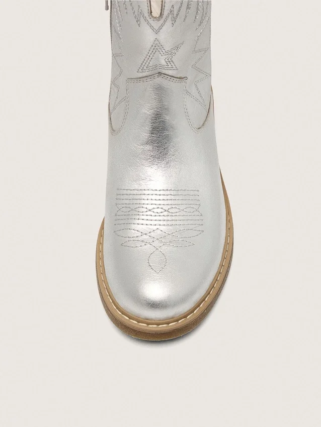 Junior Wish boots in silver metallic leather with star embroidery