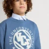 Kids’ blue sweatshirt with white embossed patches