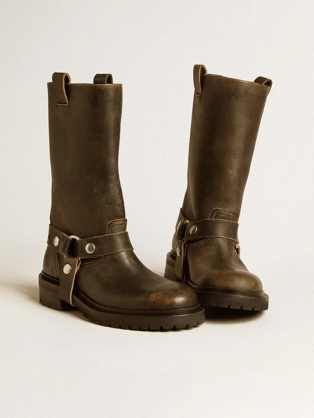 Kurt boots in black leather with silver buckle