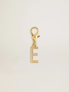 Letter E charm in gold-colored brass with crystals