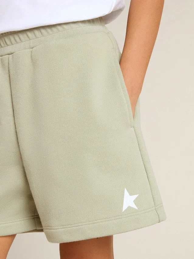 Light green shorts with white star