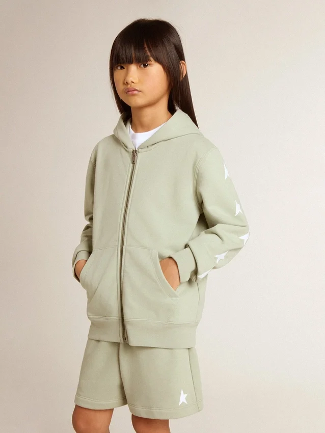 Light green sweatshirt with zip fastening