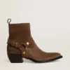 Low Debbie boots in dove-gray suede with removable buckle