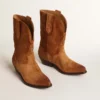 Low Wish Star boots in cognac-colored suede with inlay star