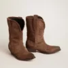 Low Women’s boots in dark brown washed suede
