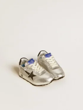 Marathon Young in silver nylon with black star and leather heel tab