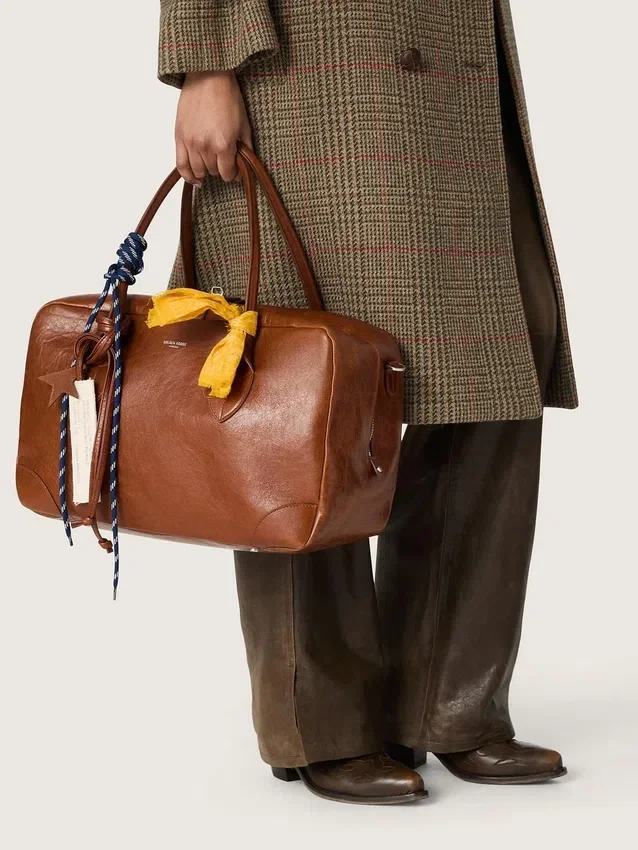Medium Vita Bag in light brown leather with charms and silver details