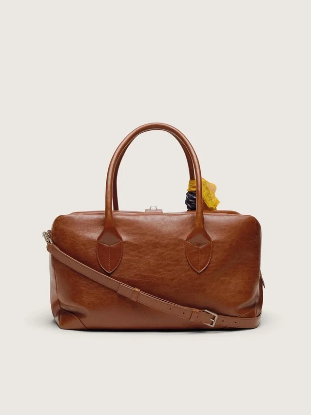 Medium Vita Bag in light brown leather with charms and silver details