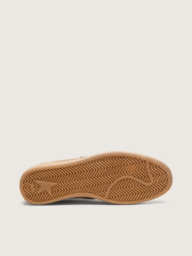Men’s Ball Star LTD in tobacco suede with silver star