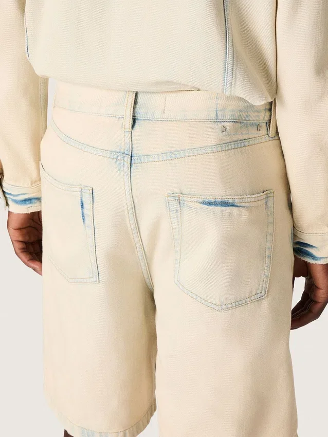 Men's Bermuda shorts in light sand-colored denim