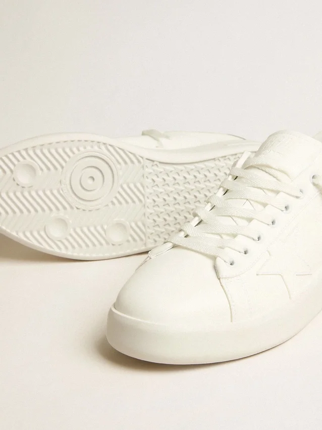 Men’s bio-based Purestar with white star and mirror-effect heel tab
