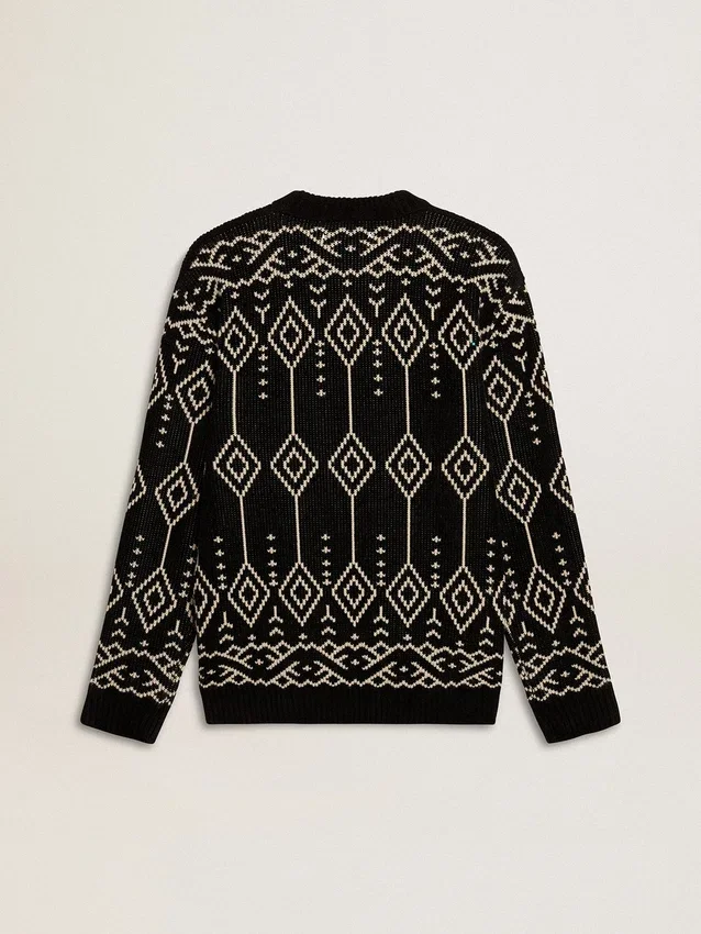 Men’s crew neck wool blend sweater with jacquard argyle design