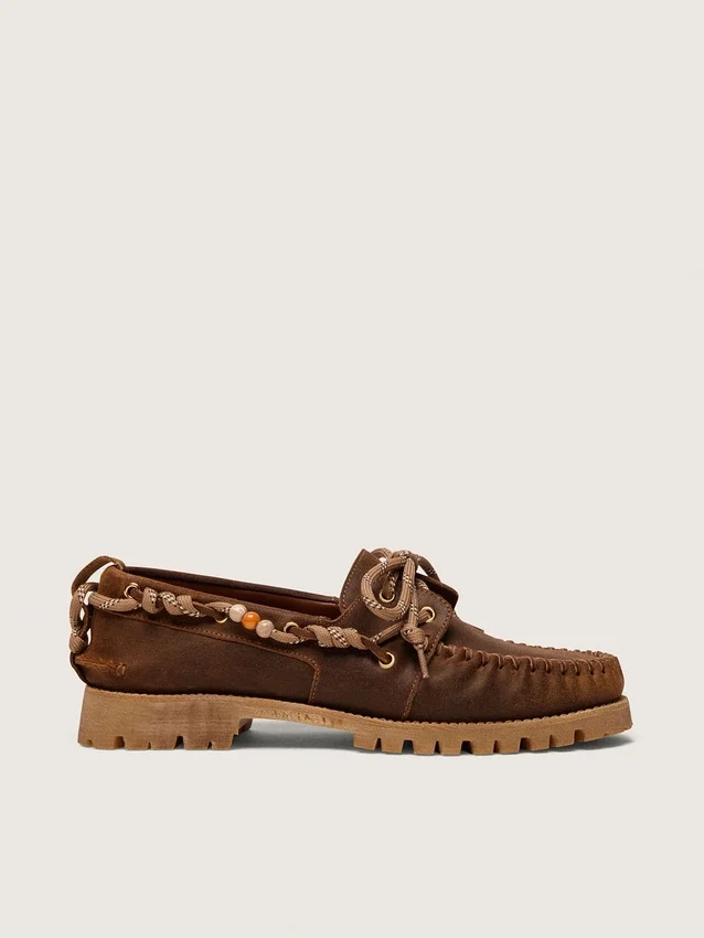 Men's Cruise loafers in brown waxed suede with dove gray hiking laces