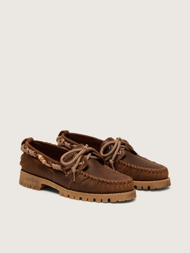 Men's Cruise loafers in brown waxed suede with dove gray hiking laces