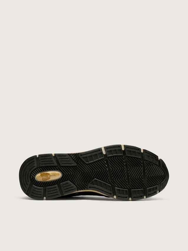 Men’s Dad-Star in black and silver mesh and nappa with ice-gray star
