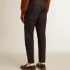 Men’s dark blue jeans in one-wash denim