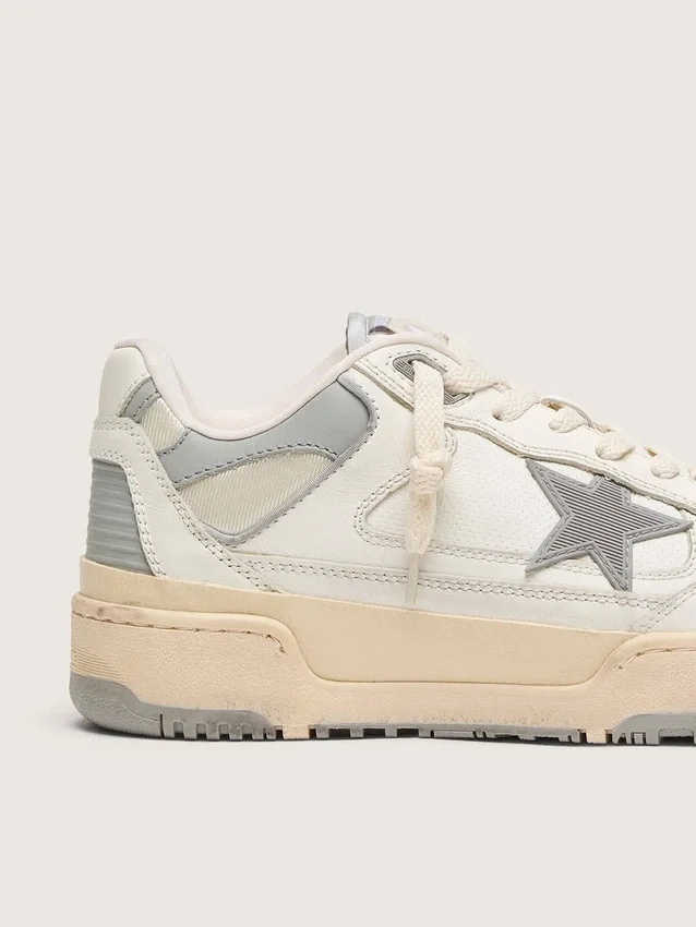 Women’s Forty2 with grey star and white leather heel tab
