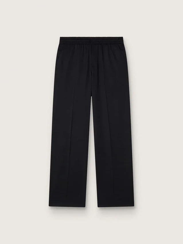 Men’s joggers in black wool