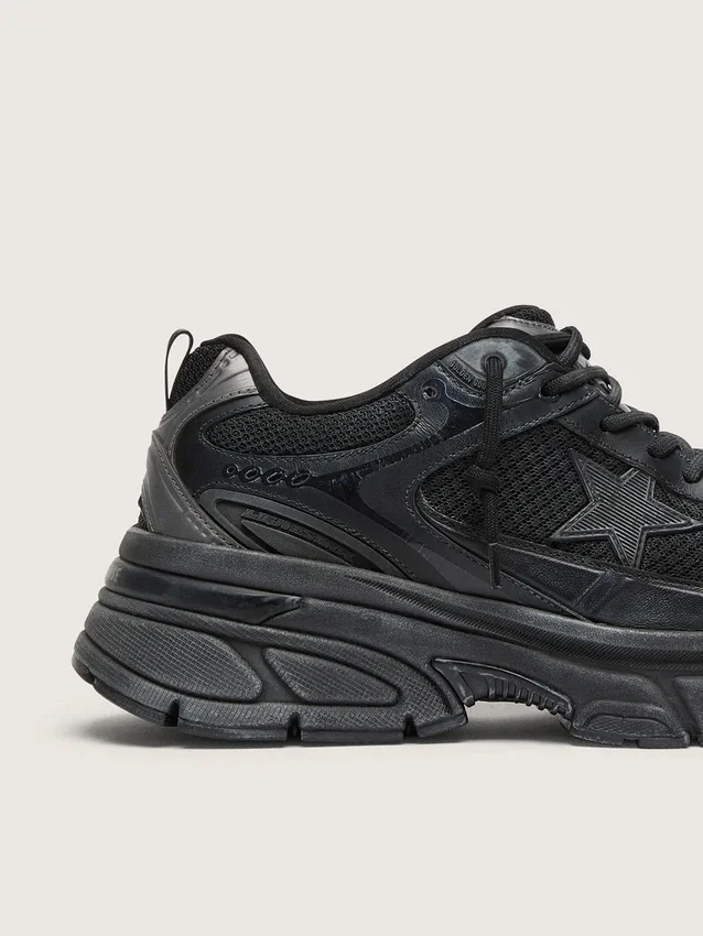 Men’s Lightstar with black leather and mesh upper and black star