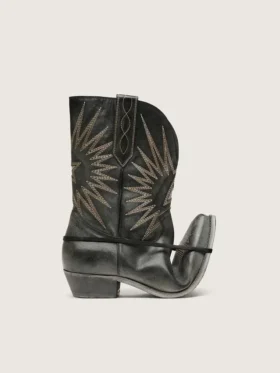 Men's low Wish Star boots in black leather with silver star